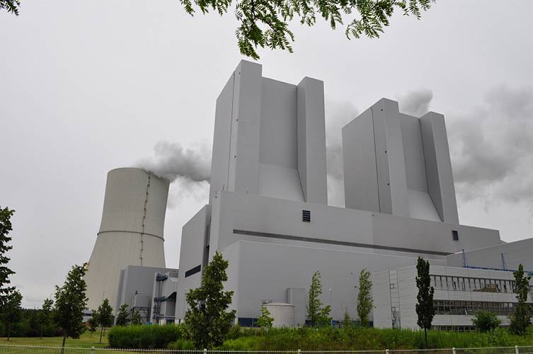 Braunkohlekraftwerk Lippendorf001