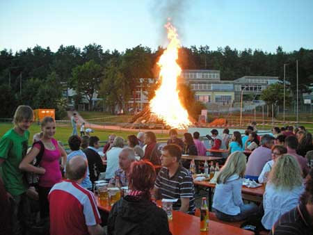 Das Sonnwendfeuer des ASV Pegnitz 2008